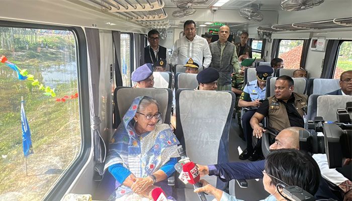 দোহাজারী-কক্সবাজার রেলপথ উদ্বোধন করলেন প্রধানমন্ত্রী