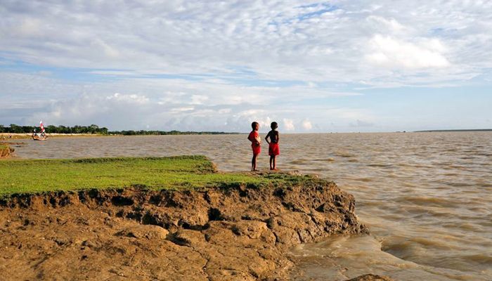  শিশুরা যখন জলবায়ু পরিবর্তনের বলি 