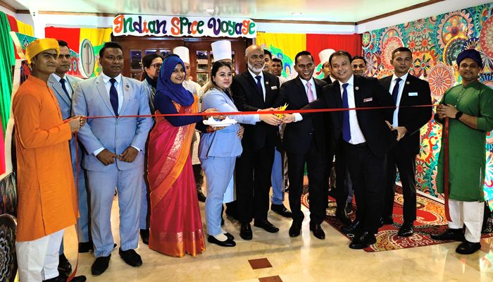 পেনিনসুলা হোটেলে ‘ইন্ডিয়ান স্পাইস ভয়েজ’ ফুড ফ্যাস্টিভ্যাল শুরু