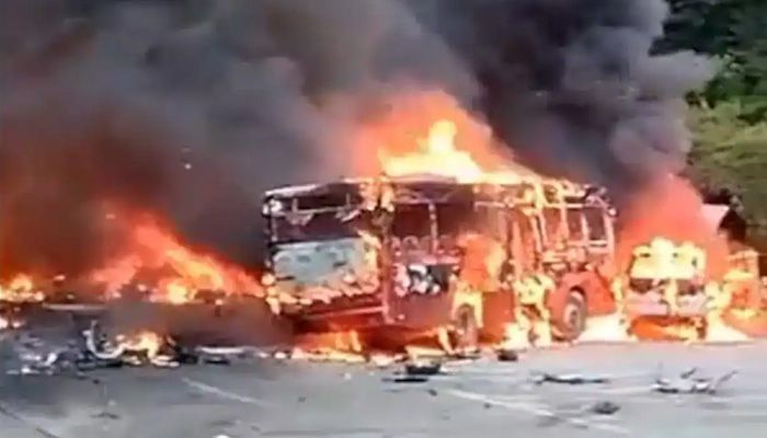 ভেনিজুয়েলায় সড়ক দুর্ঘটনায় নিহত ১৬