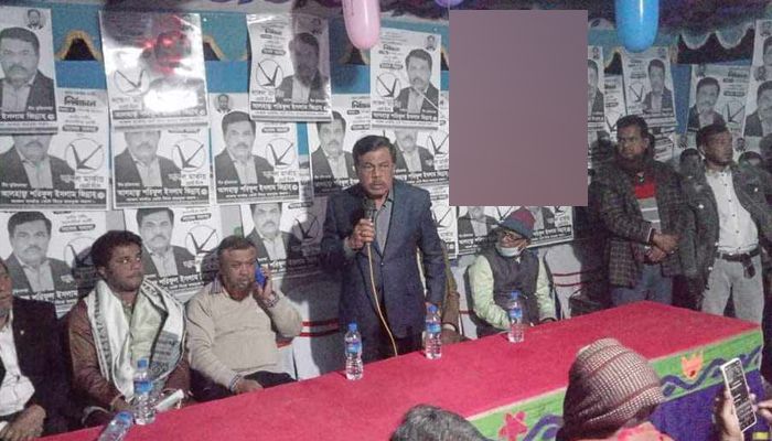 লাঙ্গলে ভোট চাইলেন প্রিসাইডিং অফিসার, ভিডিও ভাইরাল