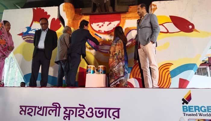  দৃশ্য দূষণ কমানোর লক্ষ্যে ফ্লাইওভারে আলপনা 