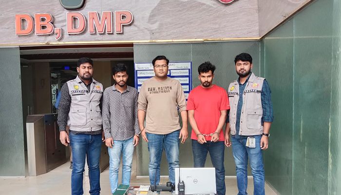 ভ্রমণের ‘হাওয়াই কোম্পানি’ ঠকেছেন শতাধিক পর্যটক   
