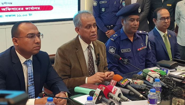 ‘নির্বাচনে অঘটন ঘটিয়ে দেশের বাইরেও পালাতে পারবেন না’