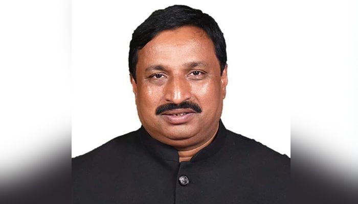 নিজাম হাজারীর স্বর্ণ ৩০ ভরি, স্ত্রীর ১০০ ভরি
