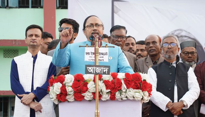 পেছনে কেউ ঘেউ ঘেউ করলে কিছু যায় আসে না : খায়রুজ্জামান লিটন