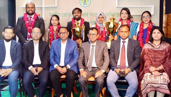 ‘মজুদদারদের চিহ্নিত করা হচ্ছে, এক সপ্তাহের মধ্যে পেঁয়াজের বাজার স্থিতিশীল হবে’