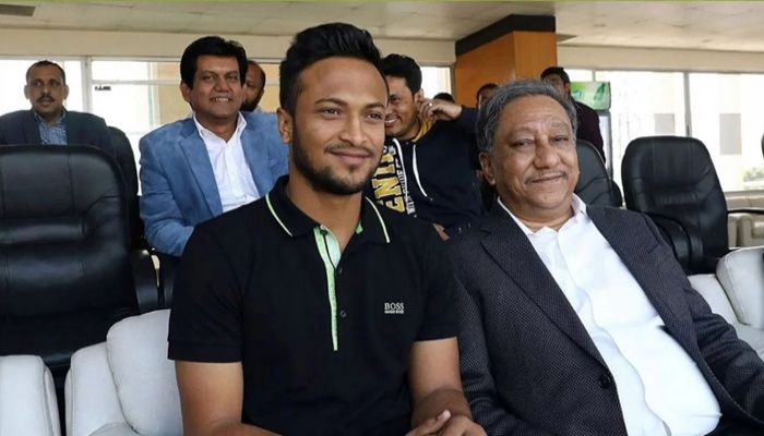 বিসিবি সভাপতির কাছে জটিল প্রশ্ন, সাকিব না মাশরাফি