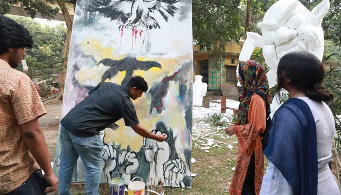 বিদেশি ষড়যন্ত্রকারীদের বিরুদ্ধে চারুশিল্পী সংসদের ভিন্নধর্মী প্রতিবাদ