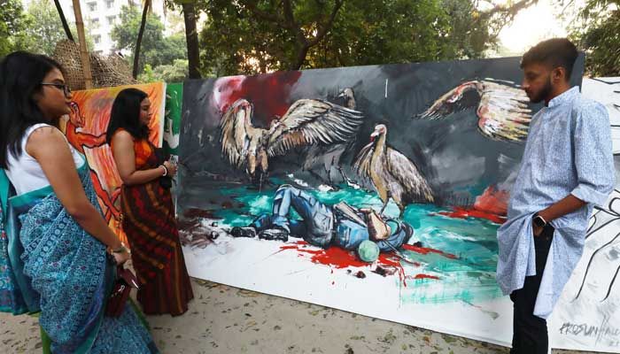 বিদেশি ষড়যন্ত্রকারীদের বিরুদ্ধে চারুশিল্পী সংসদের ভিন্নধর্মী প্রতিবাদ