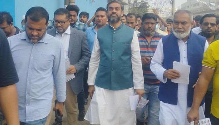 প্রতিটি ওয়ার্ডে একটি করে খেলার মাঠ তৈরি করা হবে : খসরু চৌধুরী