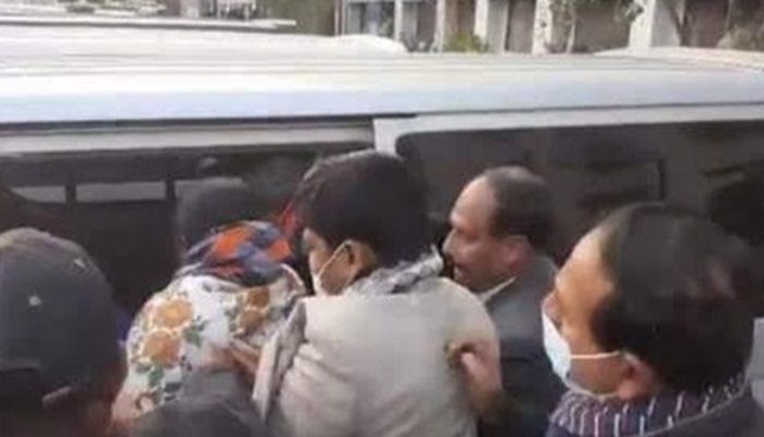 খুলনায় অপহৃত ‘ধর্ষণের শিকার’ নারীকে যশোর থেকে উদ্ধার