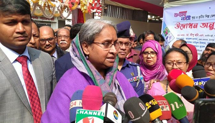 পিছিয়ে পড়া মানুষকে উন্নয়নের মূলধারায় সম্পৃক্ত করতে চাই : সমাজকল্যাণ মন্ত্রী