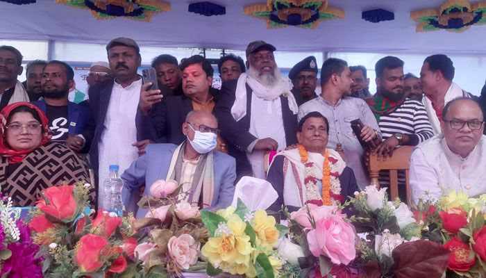 ৩১ জানুয়ারির পর মেঘনা উপজেলায় চাঁদাবাজি চলবে না 