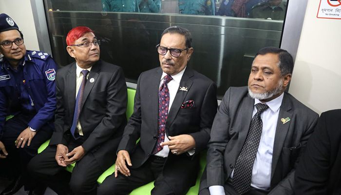 নতুন সময়সূচিতে মেট্রোরেলের যাত্রা শুরু