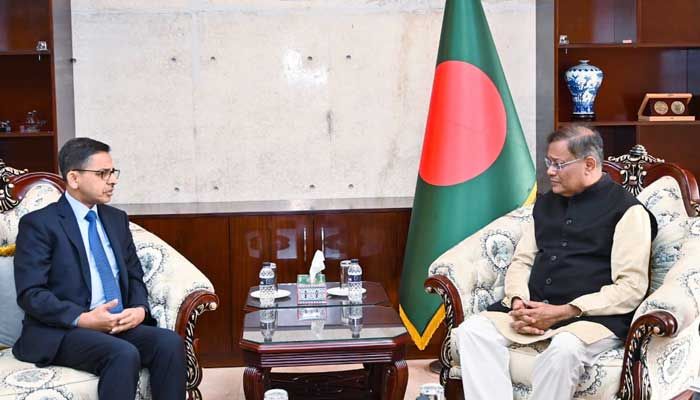 টাকা ও রুপিতে বাণিজ্য সম্প্রসারণ নিয়ে আলোচনা