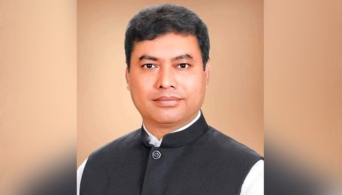 দ্বাদশ সংসদ নির্বাচনে জয়ী সাবেক উপজেলা চেয়ারম্যান মাহমুদ হাসান সুমন। প্রবা ফটো