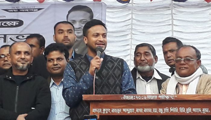 কথা দিচ্ছি, পাশে পাবেন : সাকিব