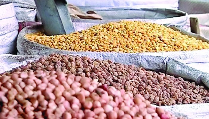 আমদানি বেশি তবু বাড়ছে ছোলার দাম