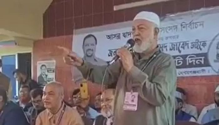 নৌকায় ভোট দিলে এদের চিহ্নিত করে ছেঁচি দিবেন : আওয়ামী লীগ নেতা