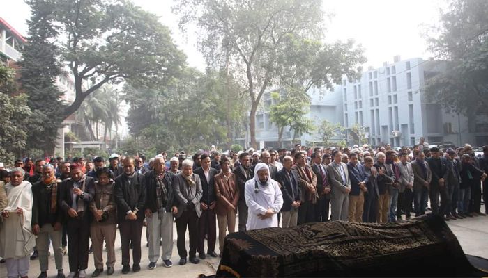 জাতীয় প্রেস ক্লাবে সাংবাদিক রেজোয়ান সিদ্দিকীর প্রতি শেষ শ্রদ্ধা 
