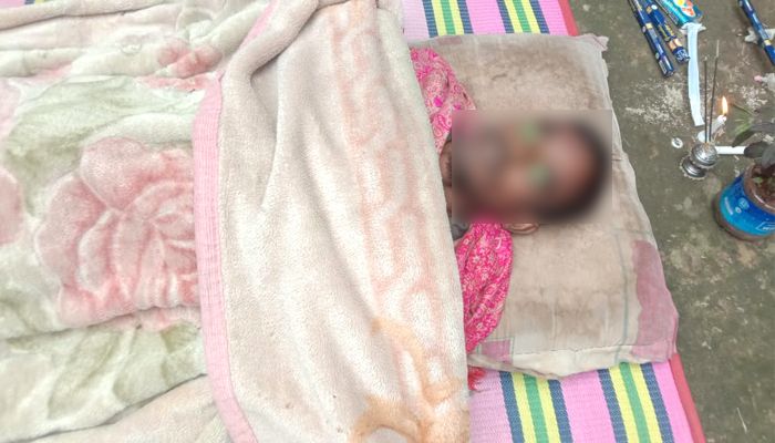আখাউড়ায় ‘পর্যটক এক্সপ্রেস’ ট্রেনের ধাক্কায় নিহত ১