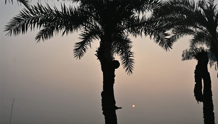 শীতের সকালে কলাতিয়া গ্রামে