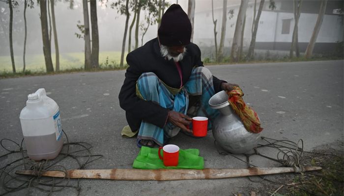শীতের সকালে কলাতিয়া গ্রামে