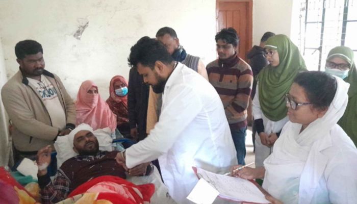 কমলনগরে পাল্টাপাল্টি হামলায় আহত ১৯