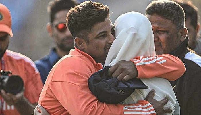 ভালোবাসার গল্প লিখলেন সরফরাজ