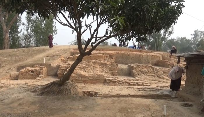 গাইবান্ধায়‌ মধ্যযুগীয় রাজপ্রাসাদের সন্ধান