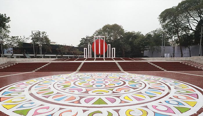 একুশ মানে মাথা নত না করা
