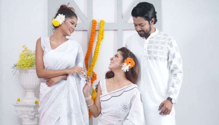 সাদাকালোতে বসন্ত