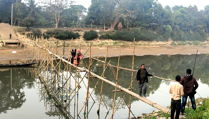 ভোটের শেষে যে সেতুর কথা ভুলে যান প্রার্থীরা