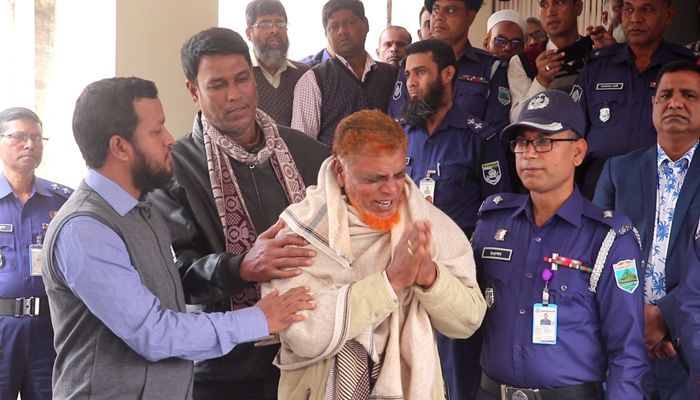 ‘ওরা আমার বোনের গোটা সংসারকে শেষ করে দিয়েছে’