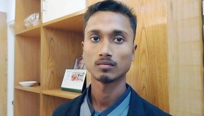 কুমিল্লায় পাসপোর্ট করতে গিয়ে রোহিঙ্গা তরুণ আটক