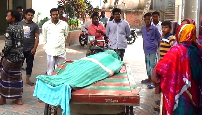 কালকিনিতে গৃহবধূর ঝুলন্ত মরদেহ