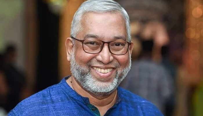 ৬৫-তে নকীব খান