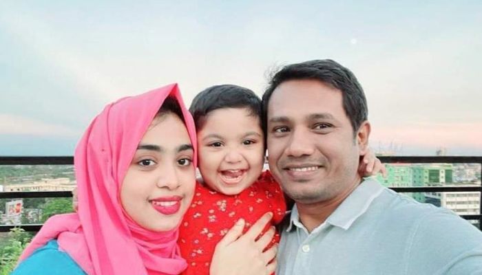 মা-বাবার পাশের কবরে চিরনিদ্রায় ফুটফুটে জামিরা