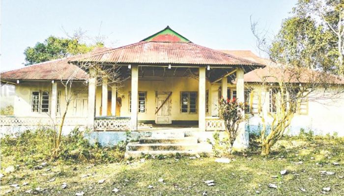 চা-বাগানে ‘ভূতের বাড়ি’