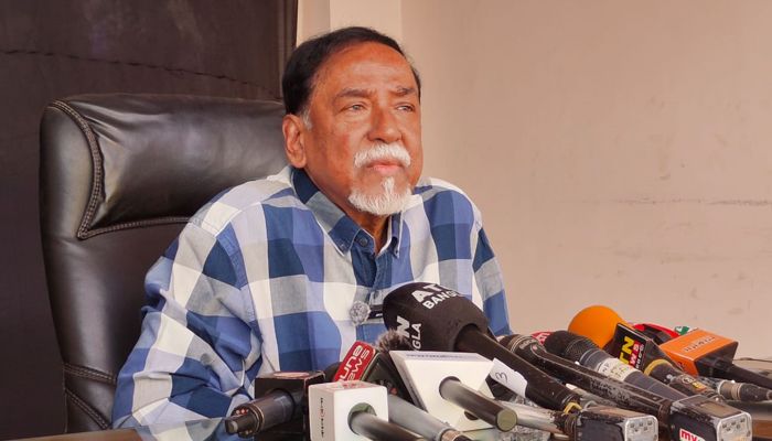 জনগণের দৃষ্টি অন্যদিকে নিতে সাকিবের বিষয়টি সামনে আনা হয়েছে 