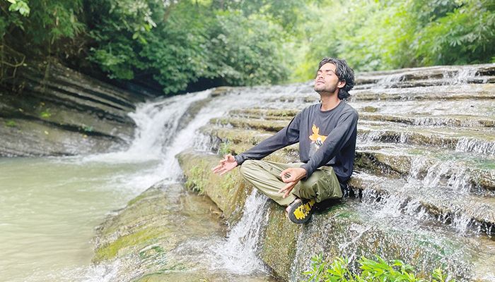 ঝরনার স্বর্গে