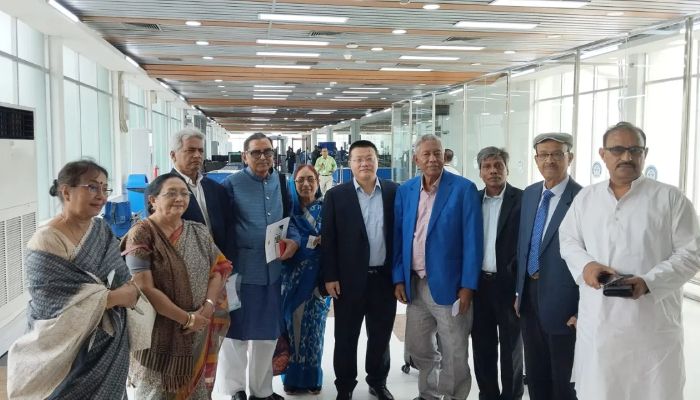 চীন সফরে ১৪ দলীয় জোটের প্রতিনিধিদল