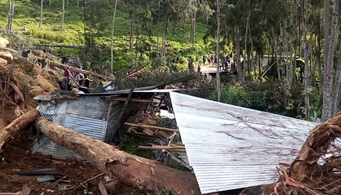 নিহতের সংখ্যা ২ হাজার ছাড়ানোর আশঙ্কা