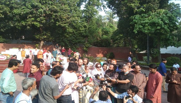 ‘দুর্গম গিরি, কান্তার-মরু’ গানটি রাষ্ট্রীয় অনুষ্ঠানে গাওয়ার অনুরোধ কবি পরিবারের