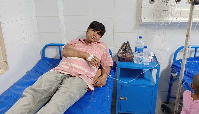 চকরিয়ায় সাংবাদিকদের ‘পায়ের নলা কেটে নেওয়ার’ হুমকি