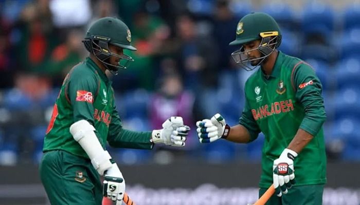 শত ছক্কায় নেই বাংলাদেশের কেউ