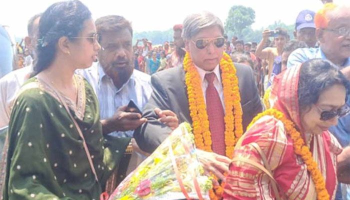 ২০ বছর পর জন্মভূমিতে বোয়িংয়ের বিজ্ঞানী