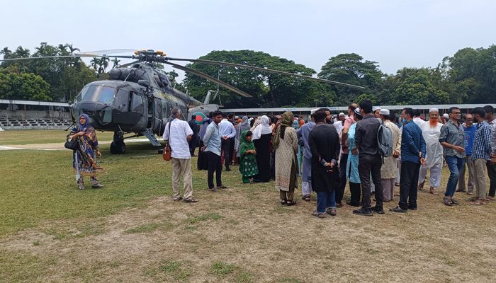 পাইলট আসিম জাওয়াদের মরদেহ মানিকগঞ্জে পৌঁছেছে