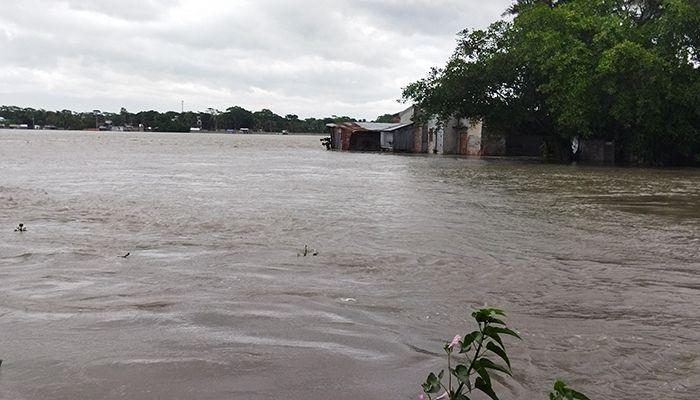 রেমালের প্রভাবে মোরেলগঞ্জে ২৫ গ্রাম প্লাবিত